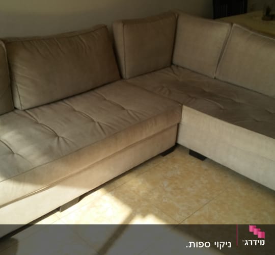ספה פינתית בצבע בז